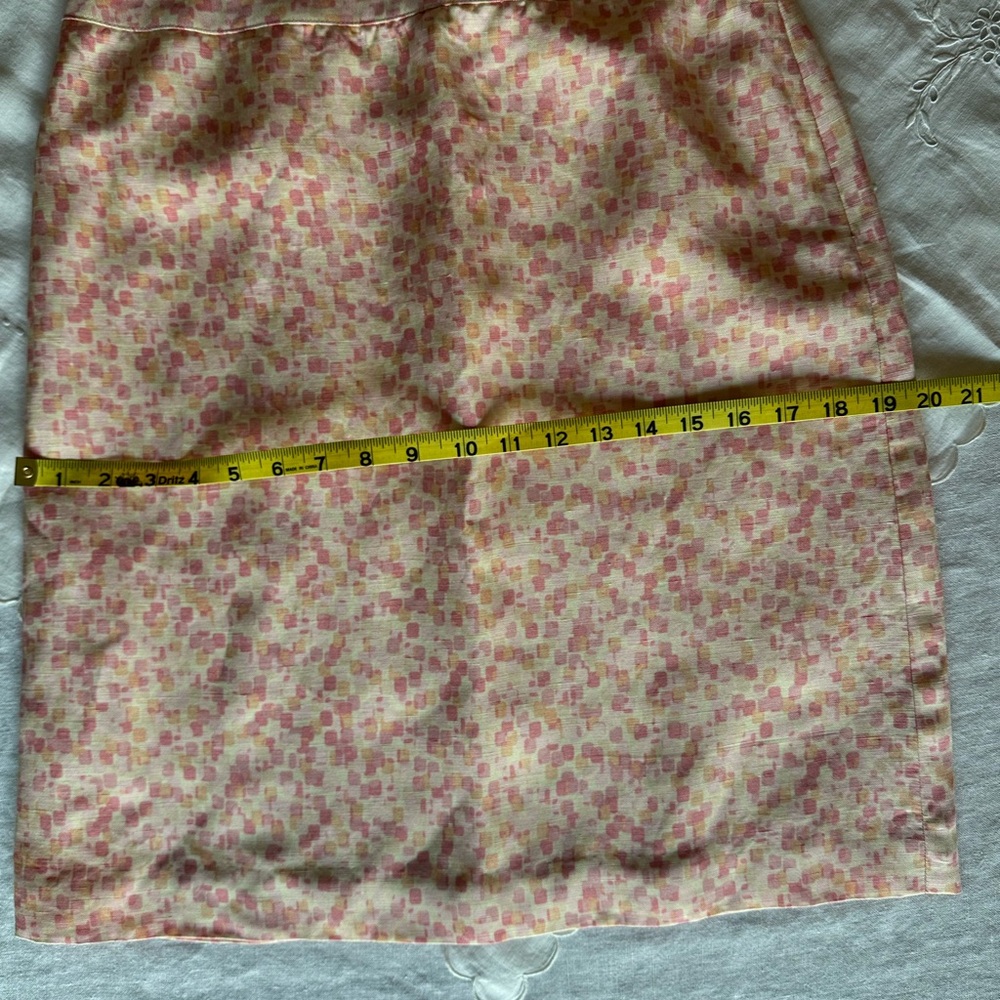 Ann Taylor Pink Mosaic Pencil Skirt - Picture 7 of 8